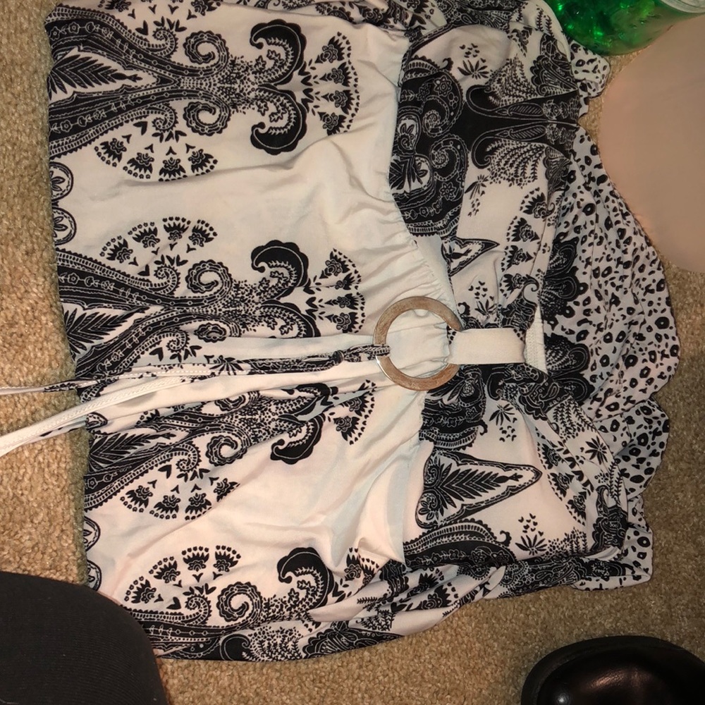 Black and white strapless dress